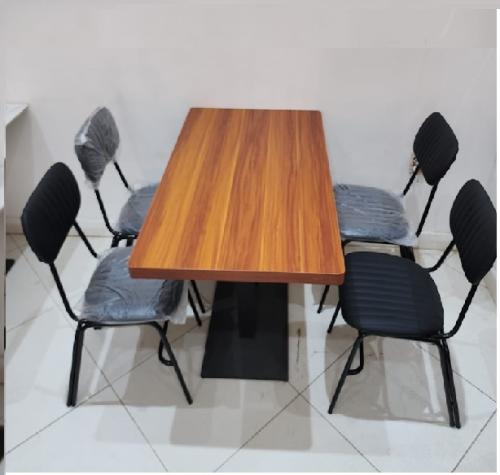 طاولة طعام12260