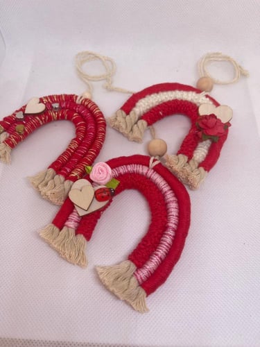 تعليقة السيارة ياهن - حُب