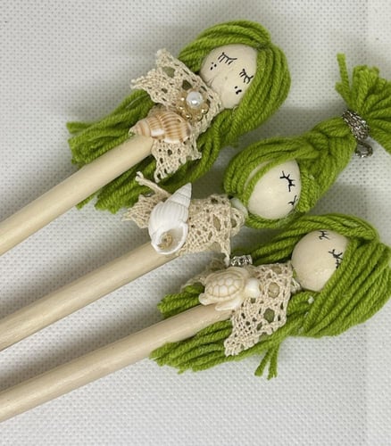 اقلام العيد الوطني