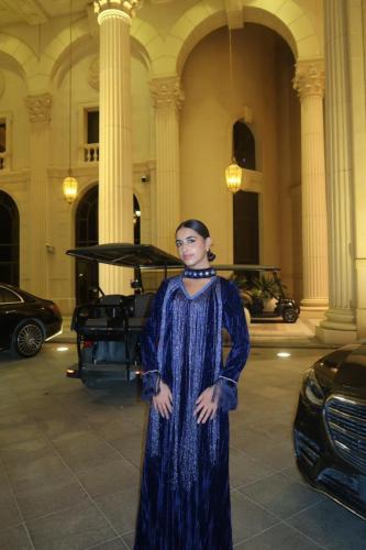 جلابية الهدب الكحلي