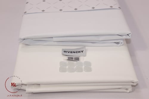 قماش جيفنشي ابيض أوكريمي