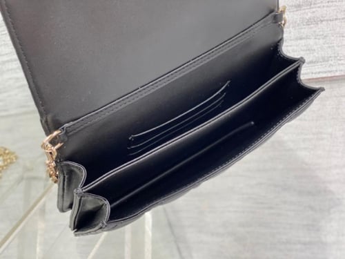 ليدي كلاتش مقاس 21 cm