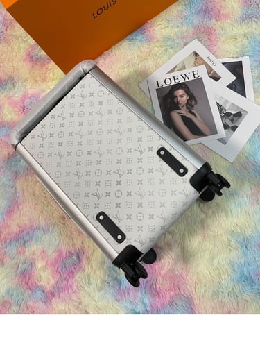 شنطة سفر لوي فيتون 55