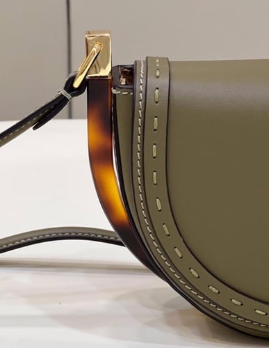 فندي مقاس 19 cm