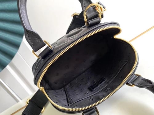 لوي فيتون مقاس 23.5 cm