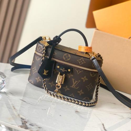 لوي فيتون مقاس 19 cm