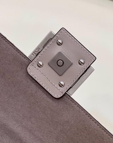 فندي باغيت مقاس 24 cm