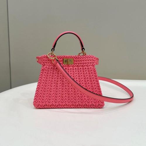 فندي بيكابو مقاس 20 cm