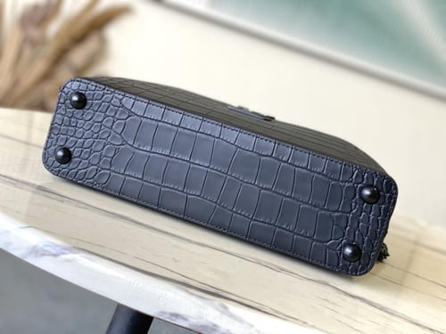 لوي فيتون مقاس 30 cm