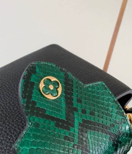 لوي فيتون مقاس 21 cm