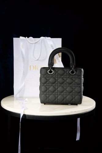 ليدي ديور مقاس 20 cm