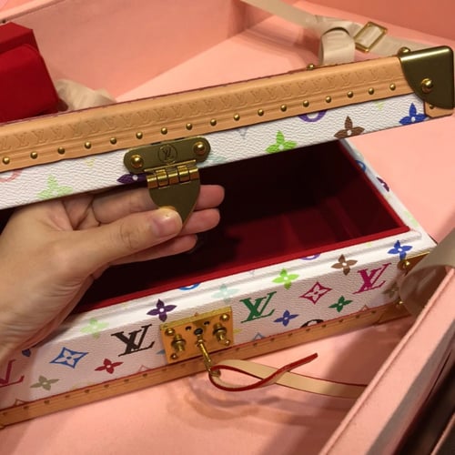 صندوق لوي فيتون مقاس 34-18