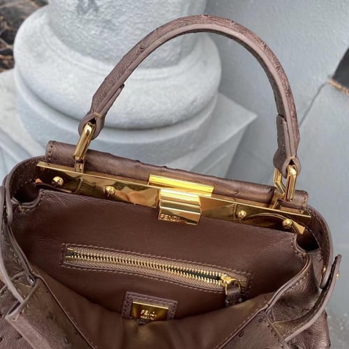 فندي جلد نعام مقاس 23 cm