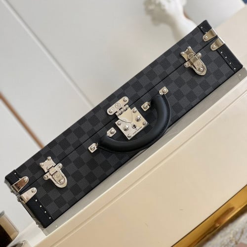 صندوق لوي فيتون مقاس 46-24