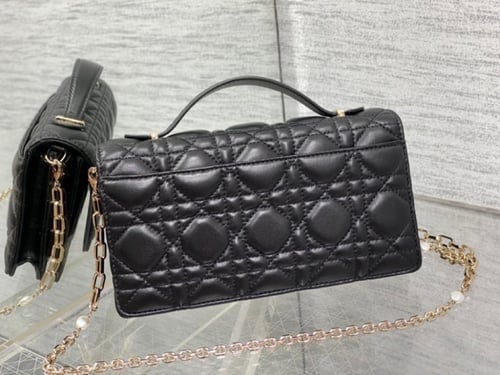 ليدي كلاتش مقاس 21 cm