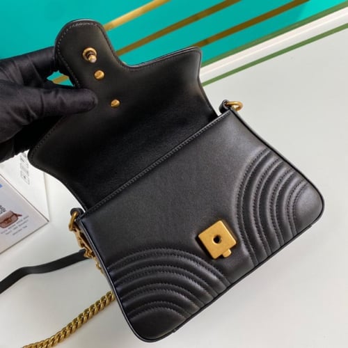 قوتشي مقاس 21 cm