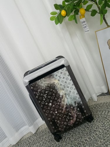 شنطة سفر لوي فيتون 55