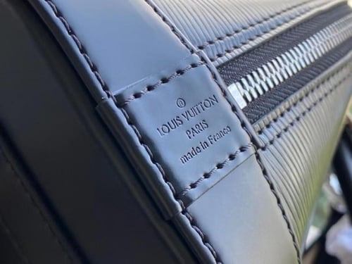 لوي فيتون مقاس 23.5 cm