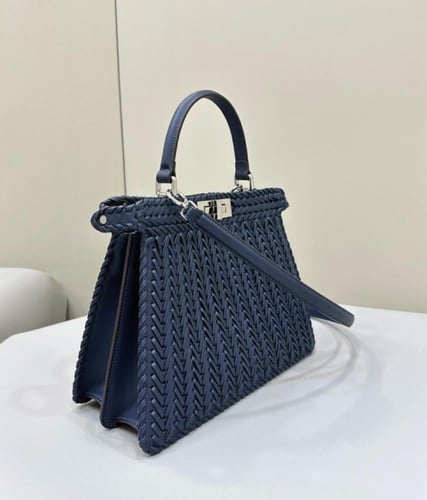 فندي بيكابو مقاس 33 cm