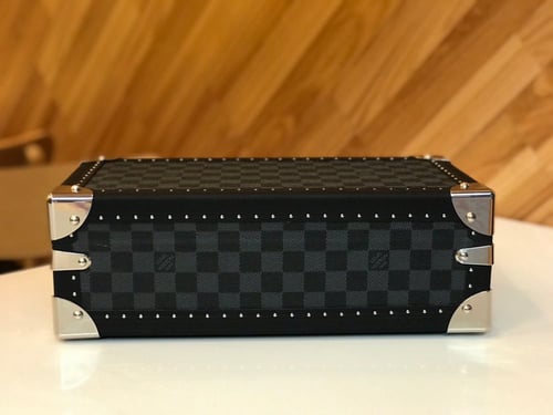 صندوق لوي فيتون مقاس 34-18