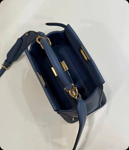 فندي بيكابو مقاس 23 cm