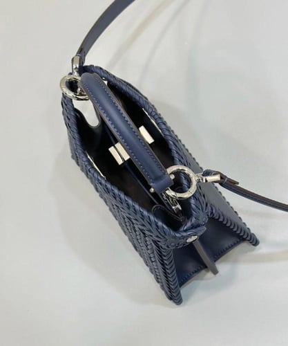 فندي بيكابو مقاس 20 cm