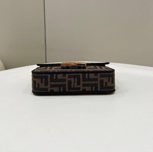 فندي مقاس 18 cm