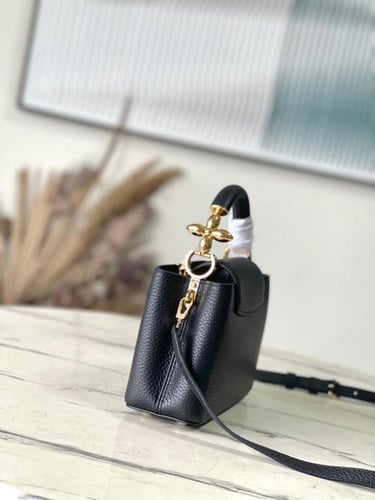 لوي فيتون مقاس 21 cm