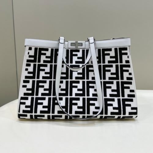 فندي مقاس 41 سم