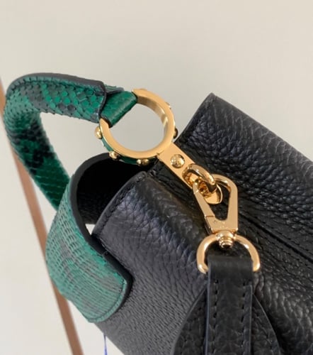 لوي فيتون مقاس 21 cm