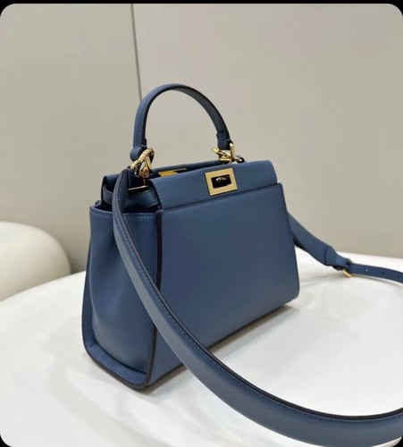 فندي بيكابو مقاس 23 cm