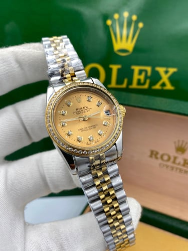 ساعة رولكس النسائية