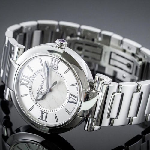 ساعة شوبارد امبريال طبق الاصل من ساعة خادم الحرمين...