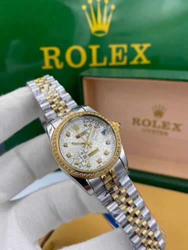 ساعة رولكس النسائية