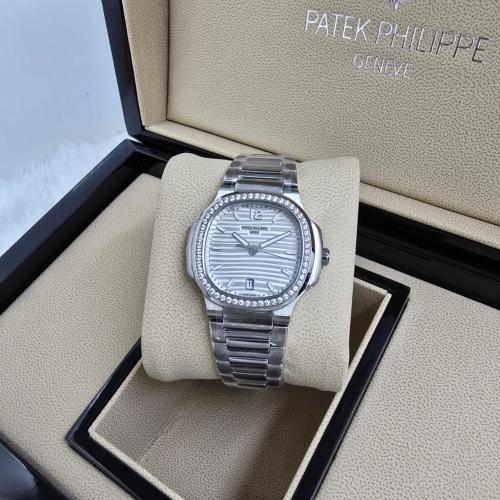 ساعة باتيك فيليب النسائية