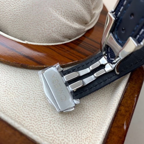 ساعة اوميغا سبيد ماستر كرونوغراف