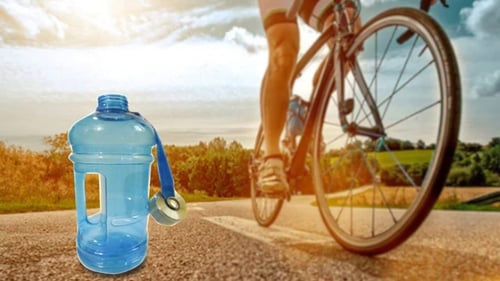 زجاجة ماء2.2 لتر