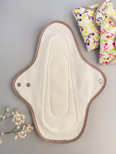 مجموعة فوط صحية قطن ١٠٠٪ مقاس كبير رقيقة (مجموعة م...