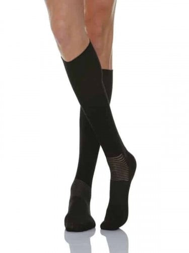 550 Lجوارب قطنيه مرتفعة الى الركبتين بألياف صناعية