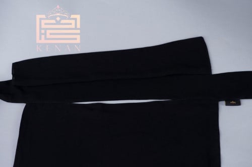 نقاب ملكي (مخيط مع الجنبين)