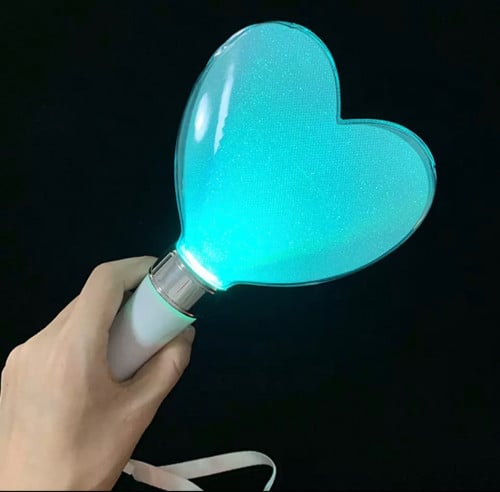 Yuri Love light stick - لايت ستيك يوري الحب
