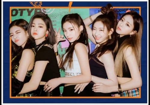 بوستر ITZY 30x42cm