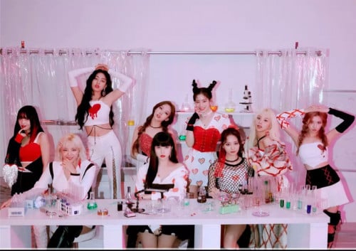 بوستر Twice 30x42cm