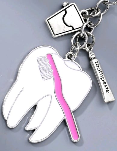 ماديليا الأسنان