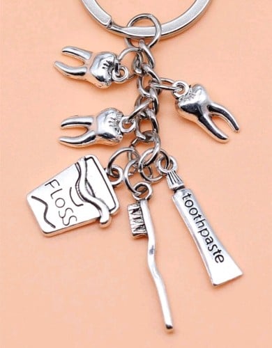 ماديليا الأسنان الطبي