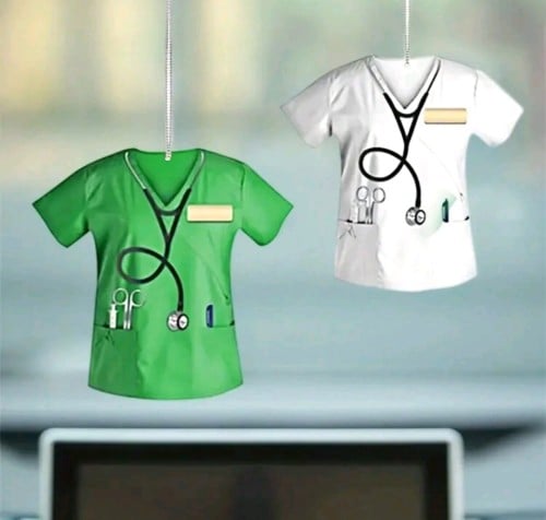 تعليقه سياره للكادر الصحي