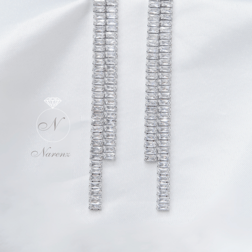 طقم اسواره وخاتم وحلق مرصع بفصوص زركون -فضي