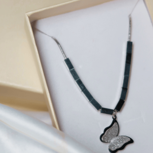 سلسال الفراشة - فضي