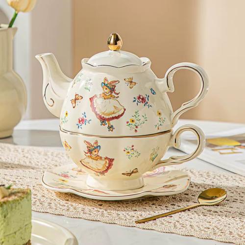 ابريق شاي بتصميم اوروبي