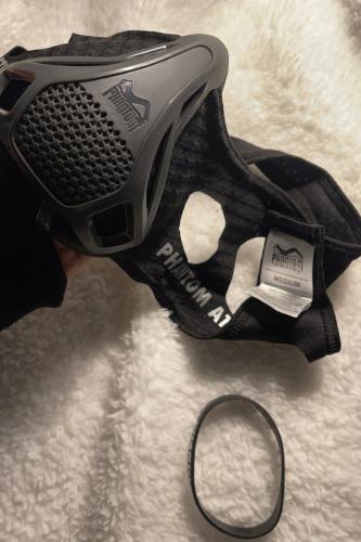 Training mask طلب مسبق